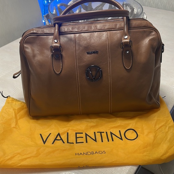 Men’s Valentino duffle bag. New Leather. - Picture 1 of 12